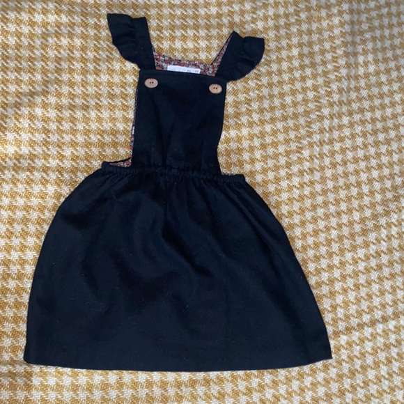Zara Black Pinafore Dress 4-5Y - Picture 2 of 8